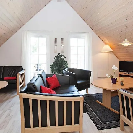 Holiday Xix Tatil Evi *